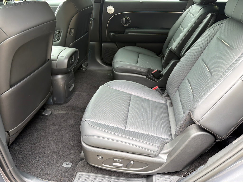 New 2026 Hyundai Palisade Calligraphy FWD image 21