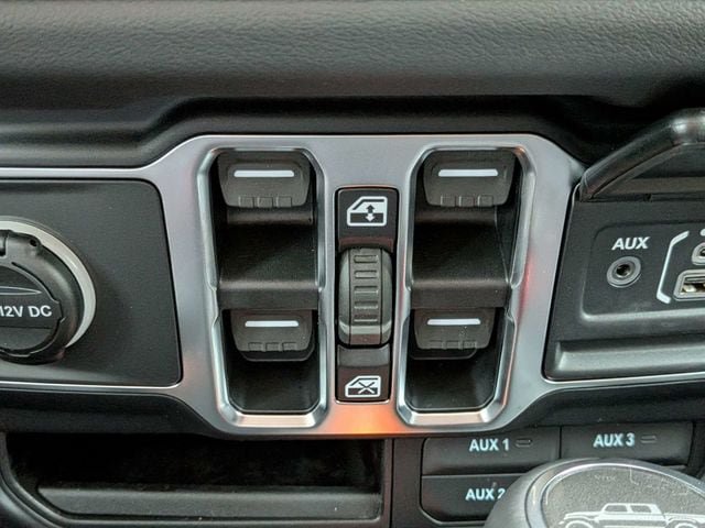 New 2026 Jeep Gladiator Mojave AWD/4WD image 27