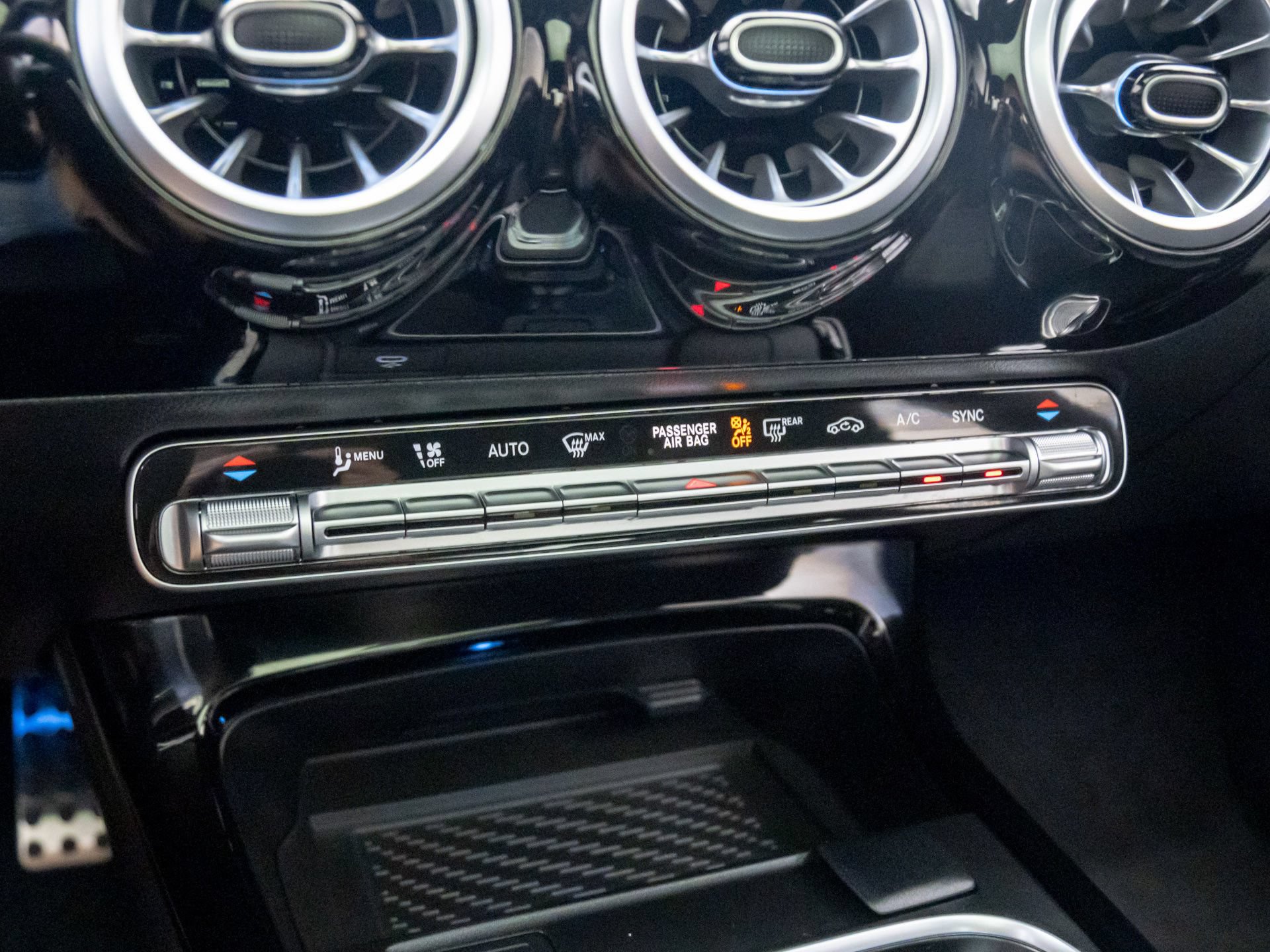 New 2026 Mercedes-Benz CLA 250 4MATIC image 27
