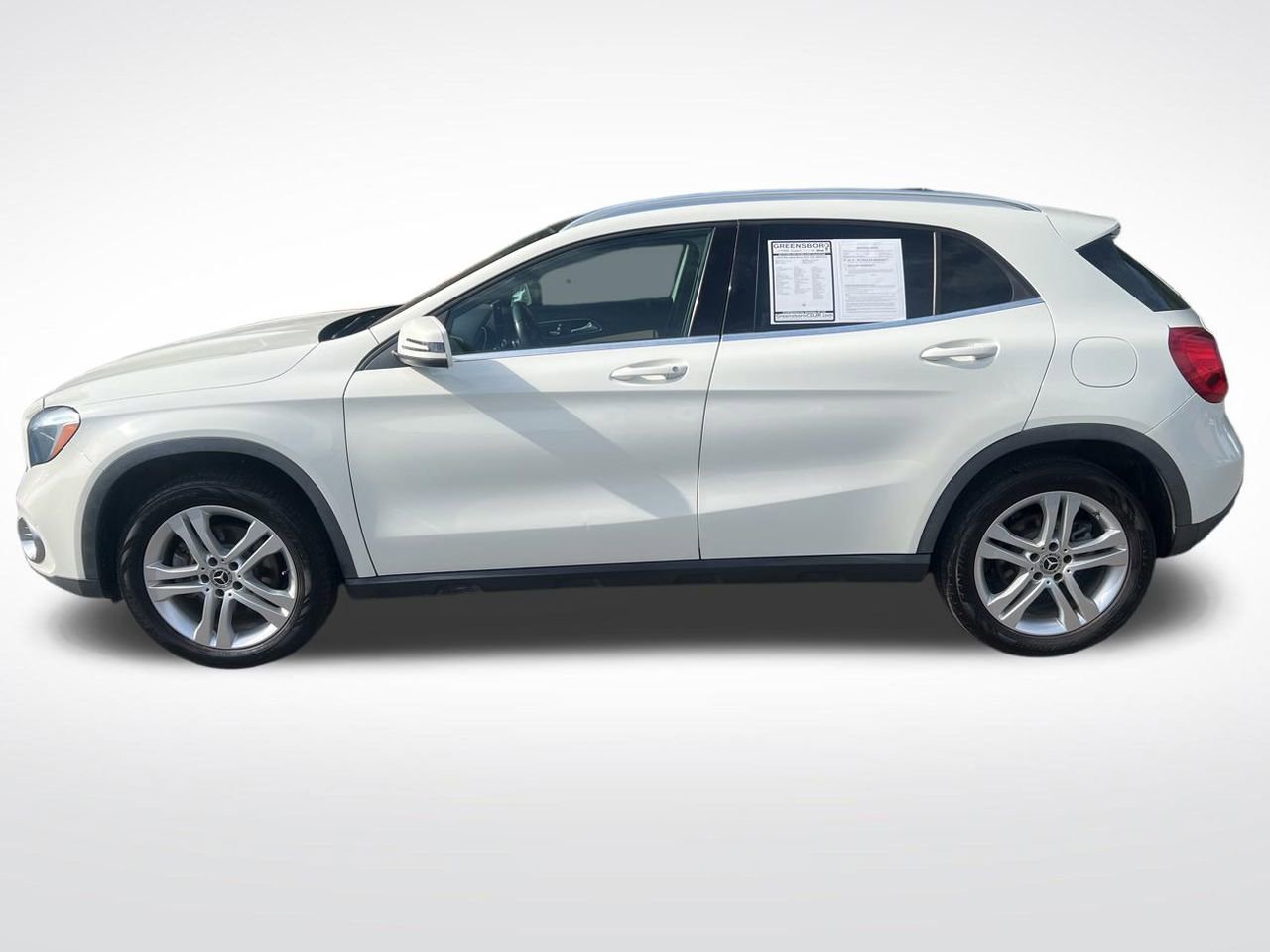 Used 2018 Mercedes-Benz GLA 250 4MATIC w/ Convenience Package image 2