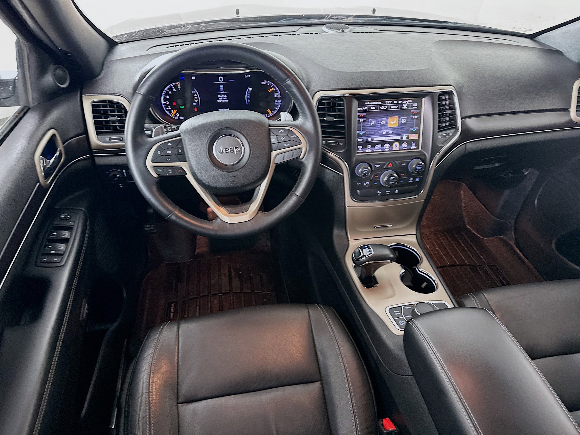 Used 2014 Jeep Grand Cherokee Limited image 26