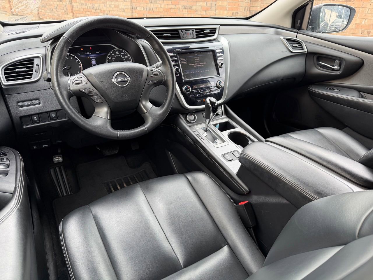 Used 2023 Nissan Murano SV image 4