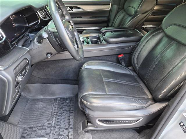 Used 2022 Jeep Grand Wagoneer Series II AWD/4WD image 9