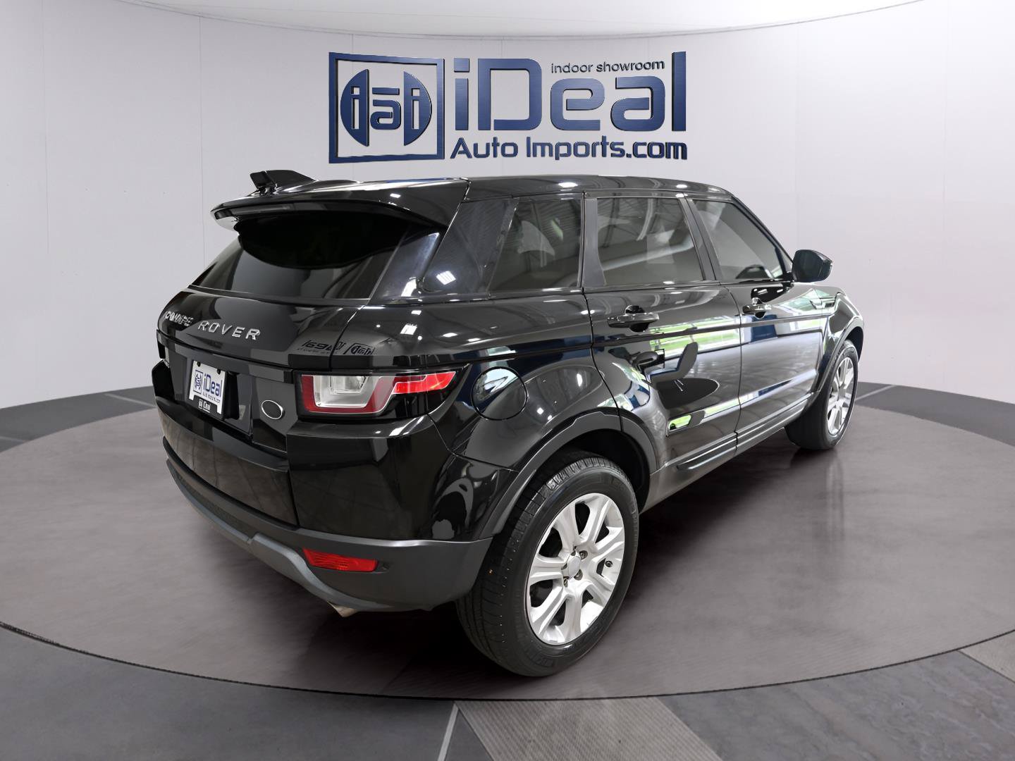 Used 2018 Land Rover Range Rover Evoque SE Premium AWD/4WD image 5