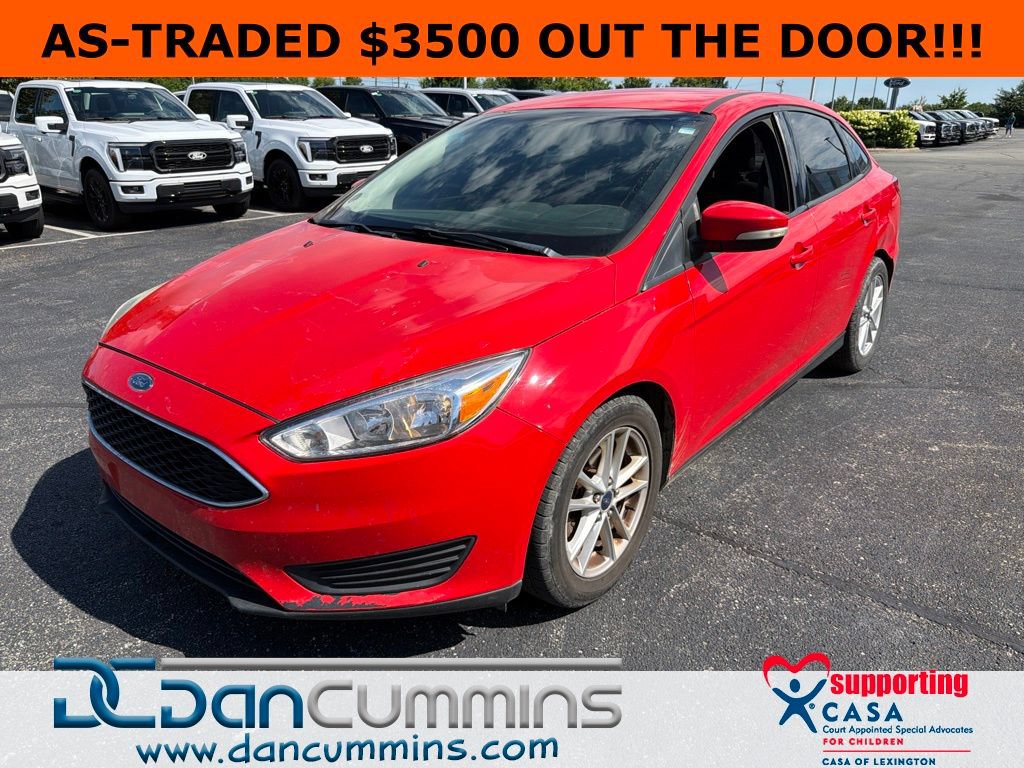 Used 2016 Ford Focus SE FWD image 1
