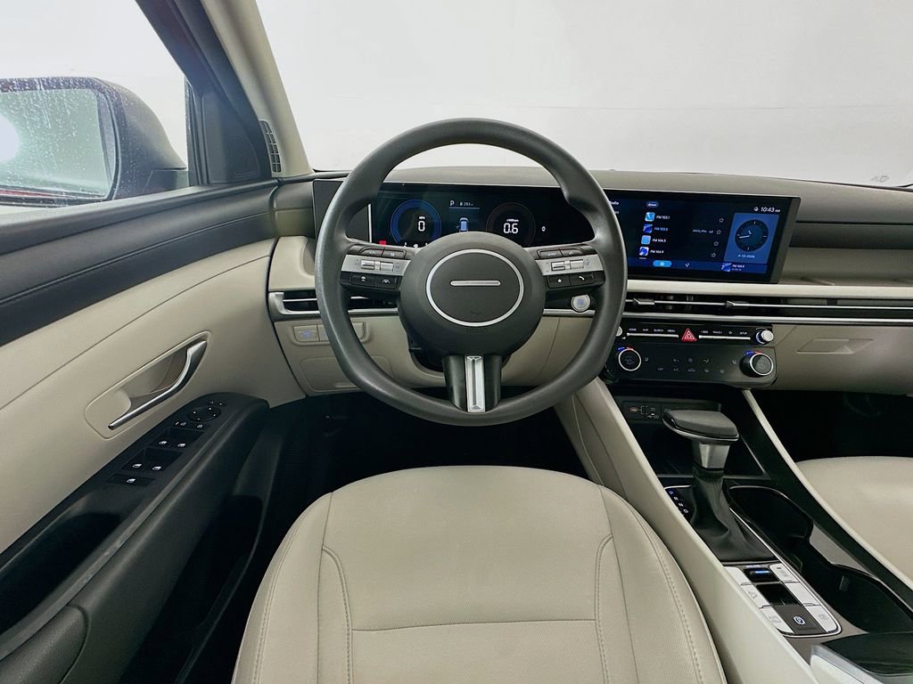 Certified 2025 Hyundai Tucson SEL FWD image 23