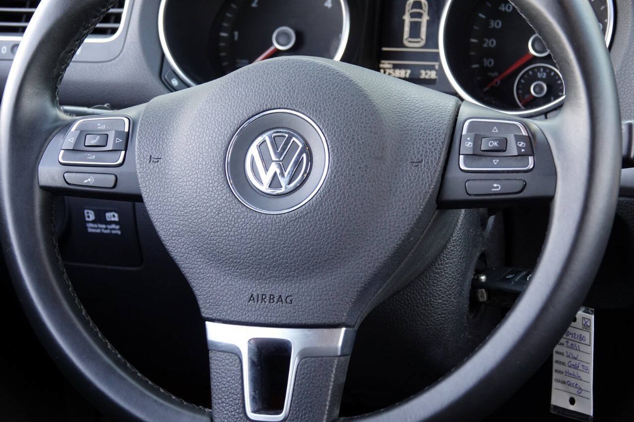Used 2011 Volkswagen Golf TDI FWD image 71