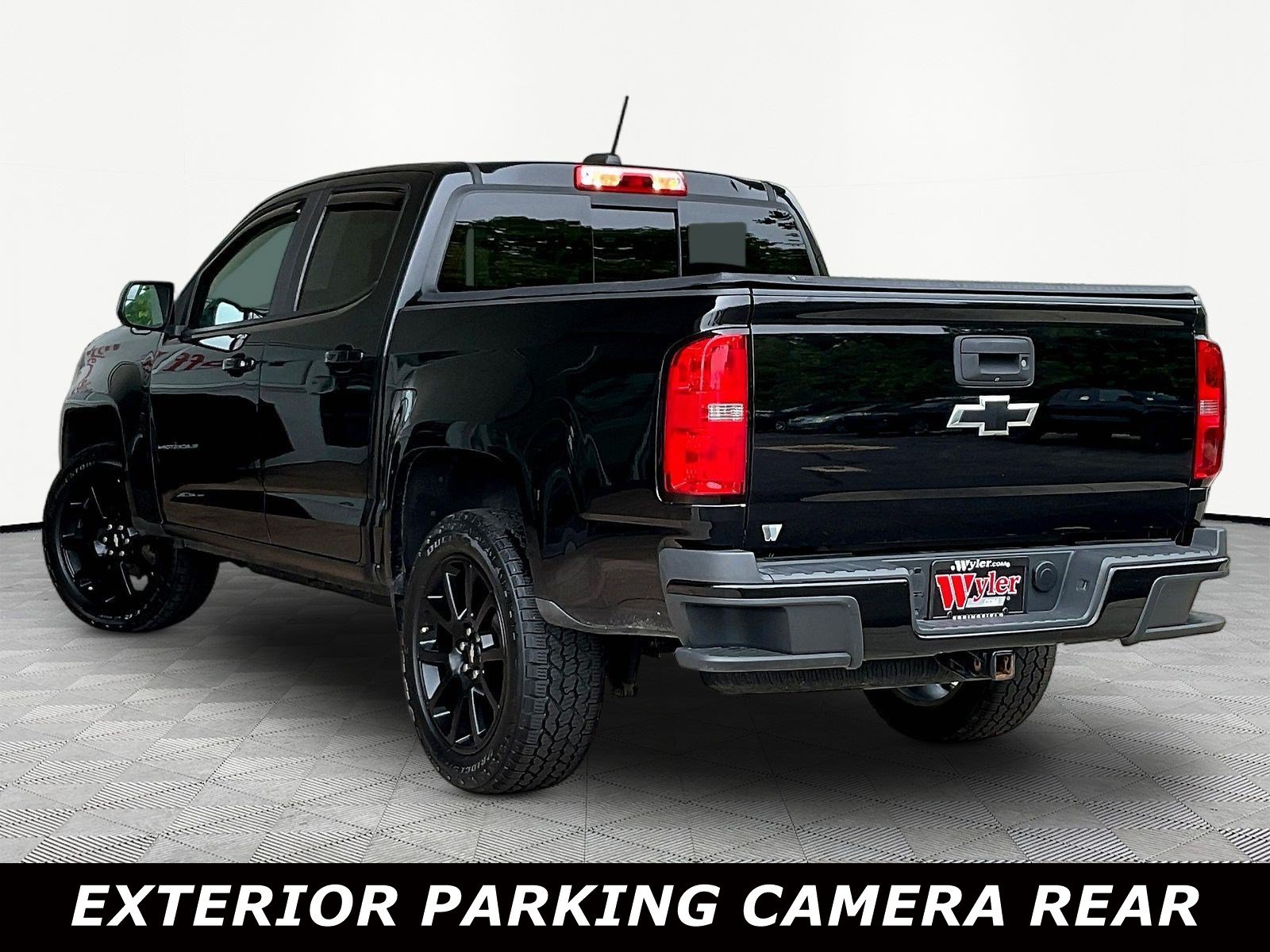 Used 2020 Chevrolet Colorado LT w/ Colorado RST Special Edition AWD/4WD image 4