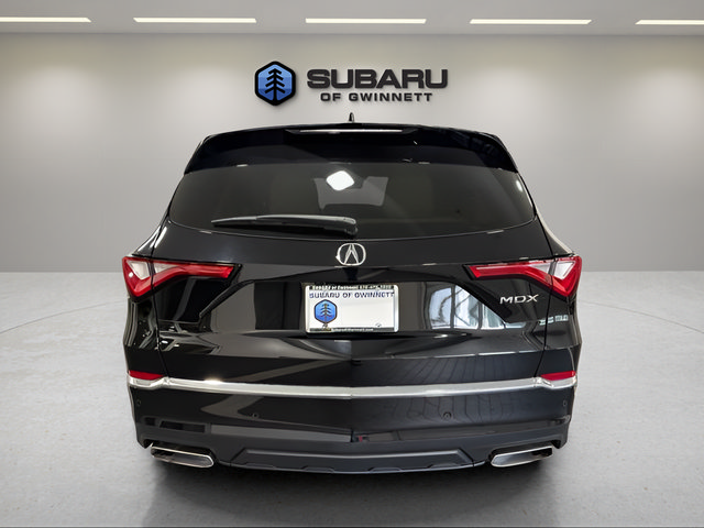 Used 2023 Acura MDX w/ Technology Package FWD image 4
