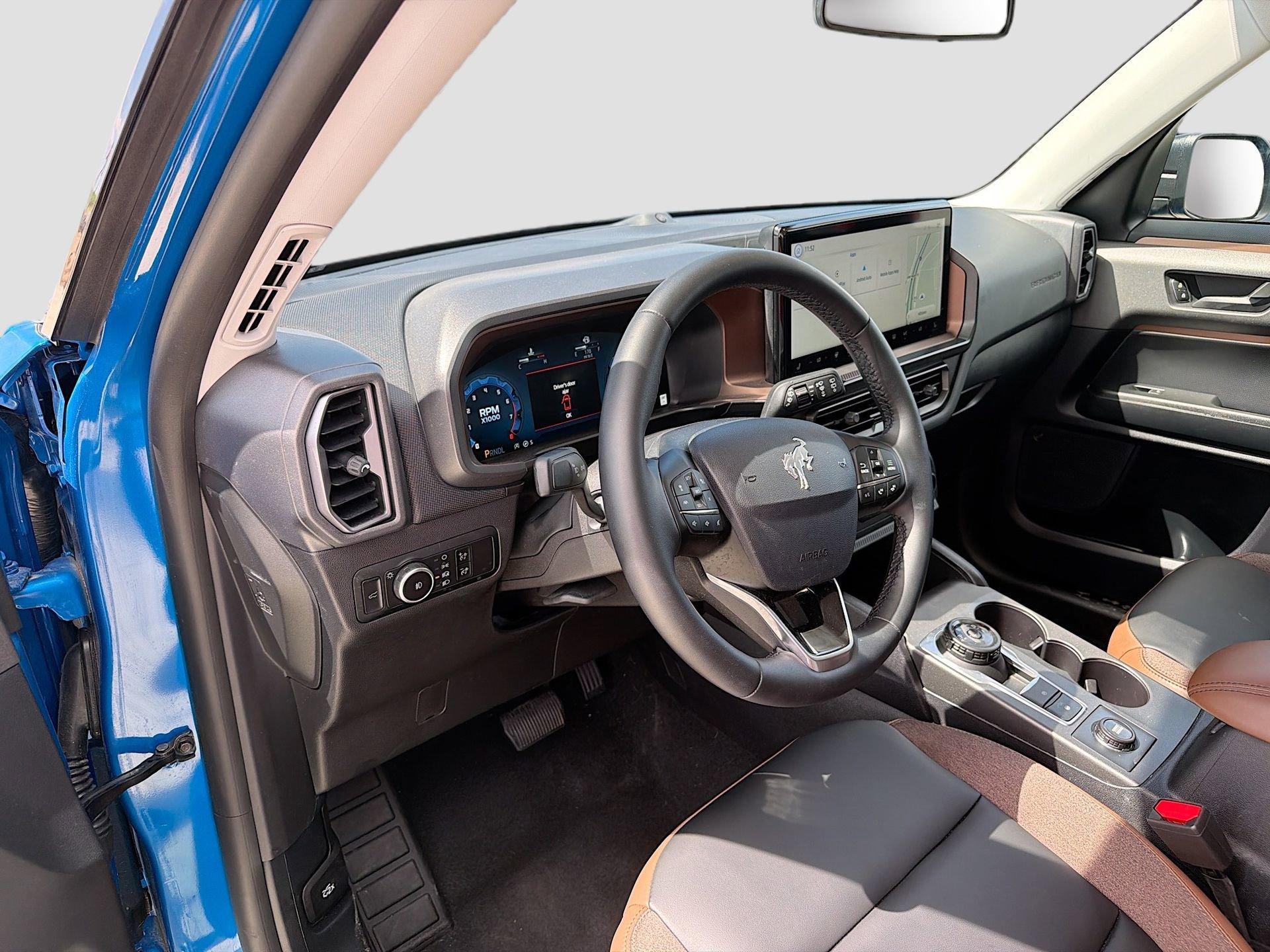 Certified 2025 Ford Bronco Sport Outer Banks w/ Outer Banks Tech Package+ AWD/4WD image 12