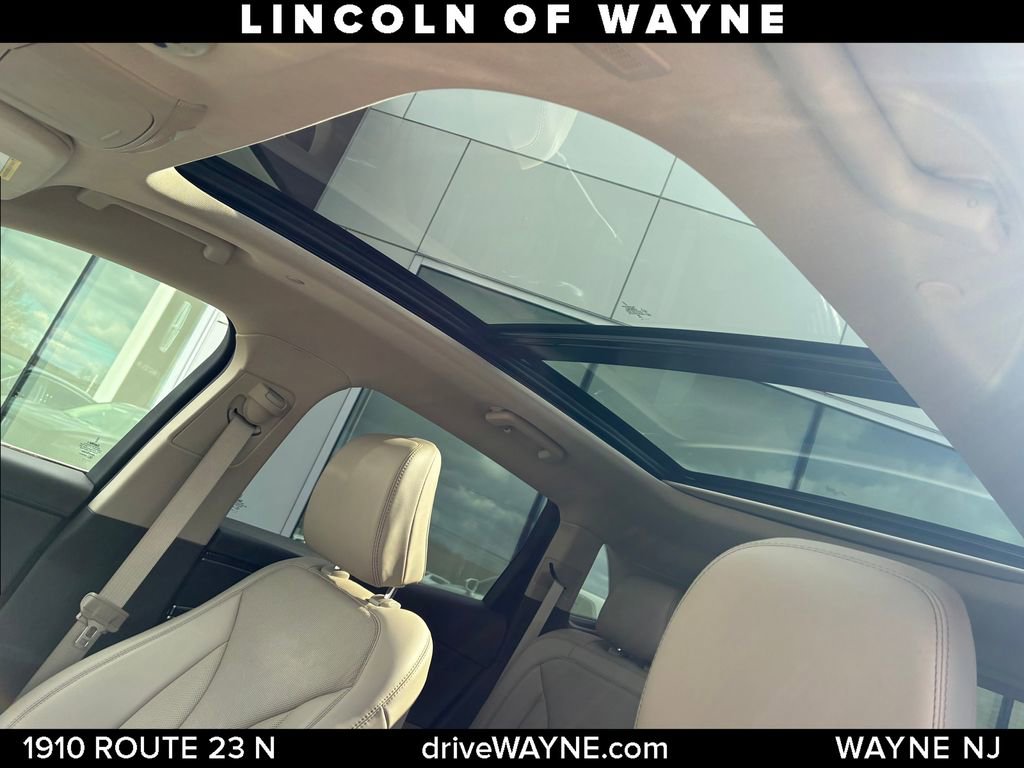 Certified 2023 Lincoln Nautilus Reserve AWD/4WD image 12