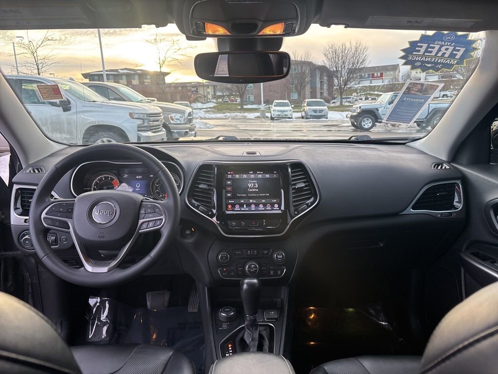 Used 2022 Jeep Cherokee Limited w/ Sun & Sound Group image 38