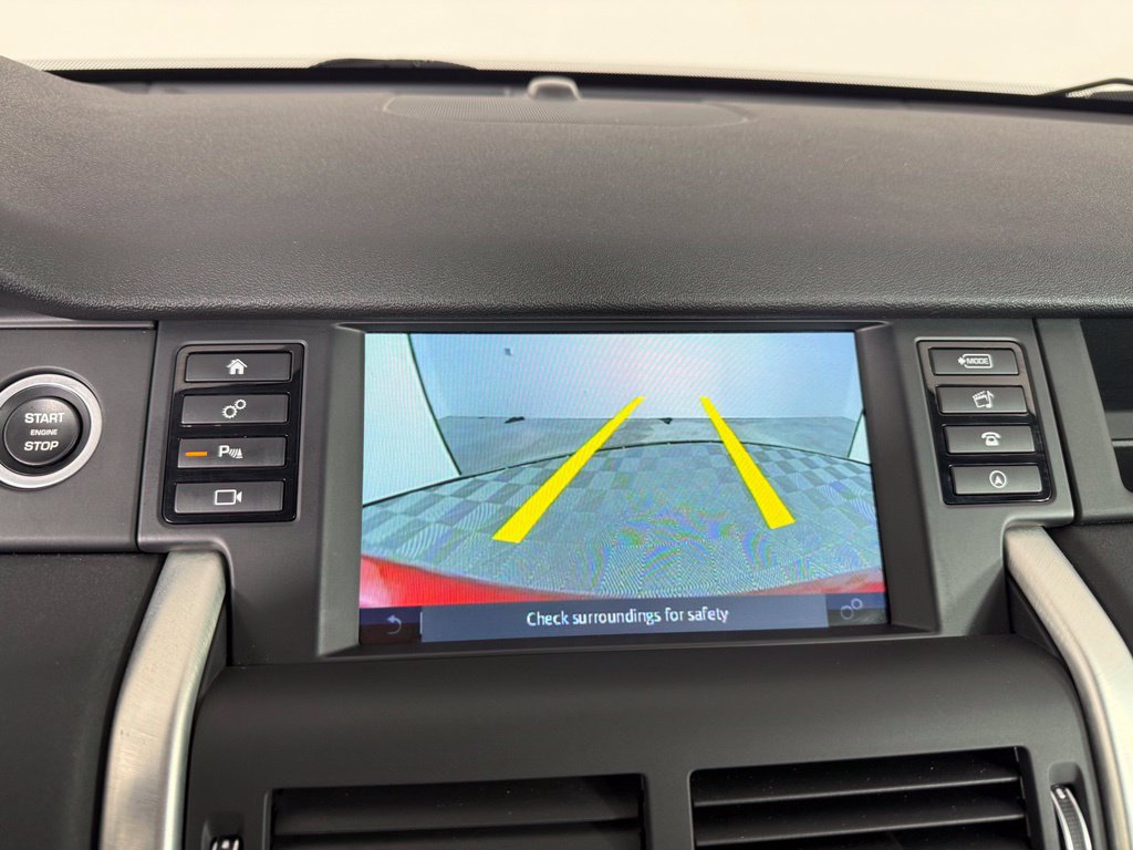 Used 2019 Land Rover Discovery Sport HSE AWD/4WD image 15