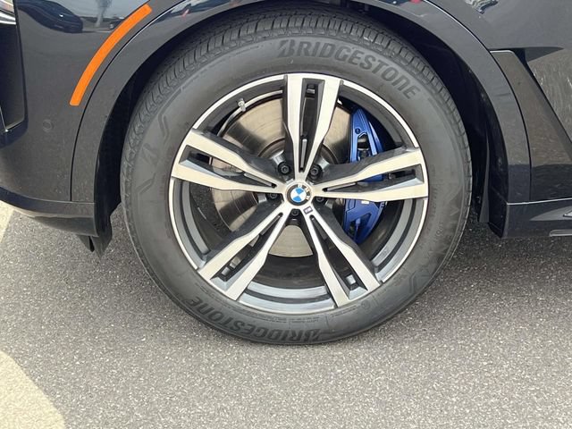Used 2024 BMW X7 xDrive40i w/ Executive Package AWD/4WD image 8