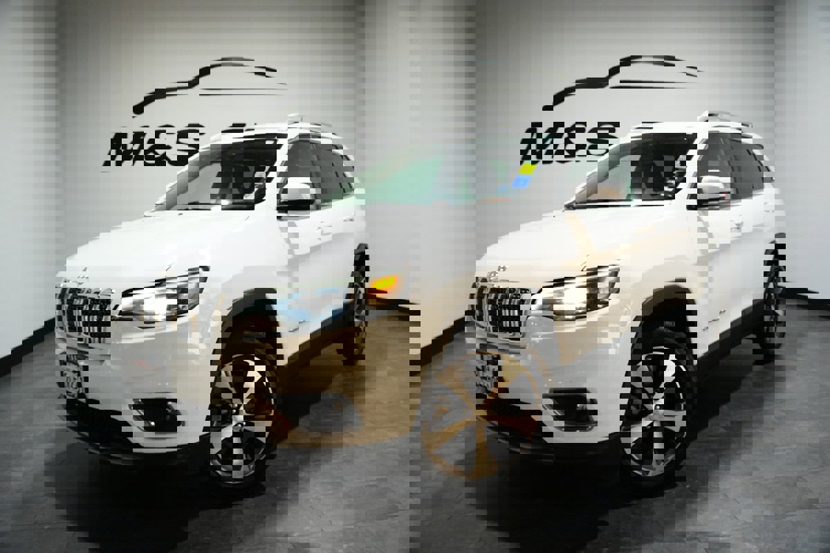 Used 2020 Jeep Cherokee Limited image 2