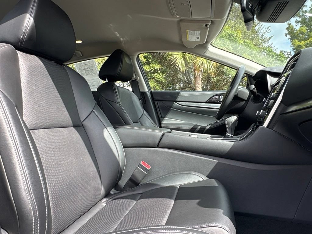 Used 2023 Nissan Maxima SV w/ Floor Mat Group FWD image 19