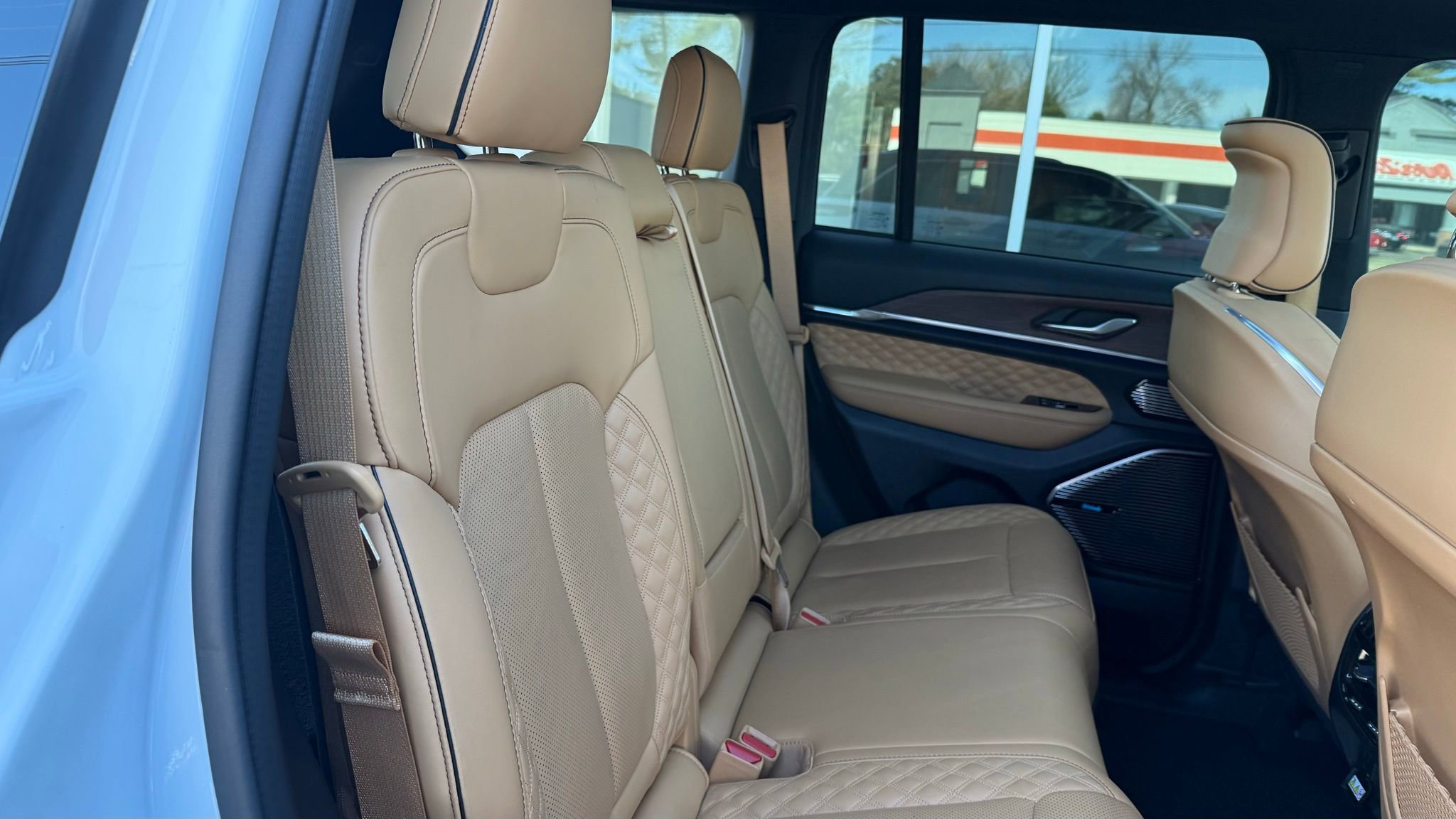 Used 2022 Jeep Grand Cherokee Summit image 18