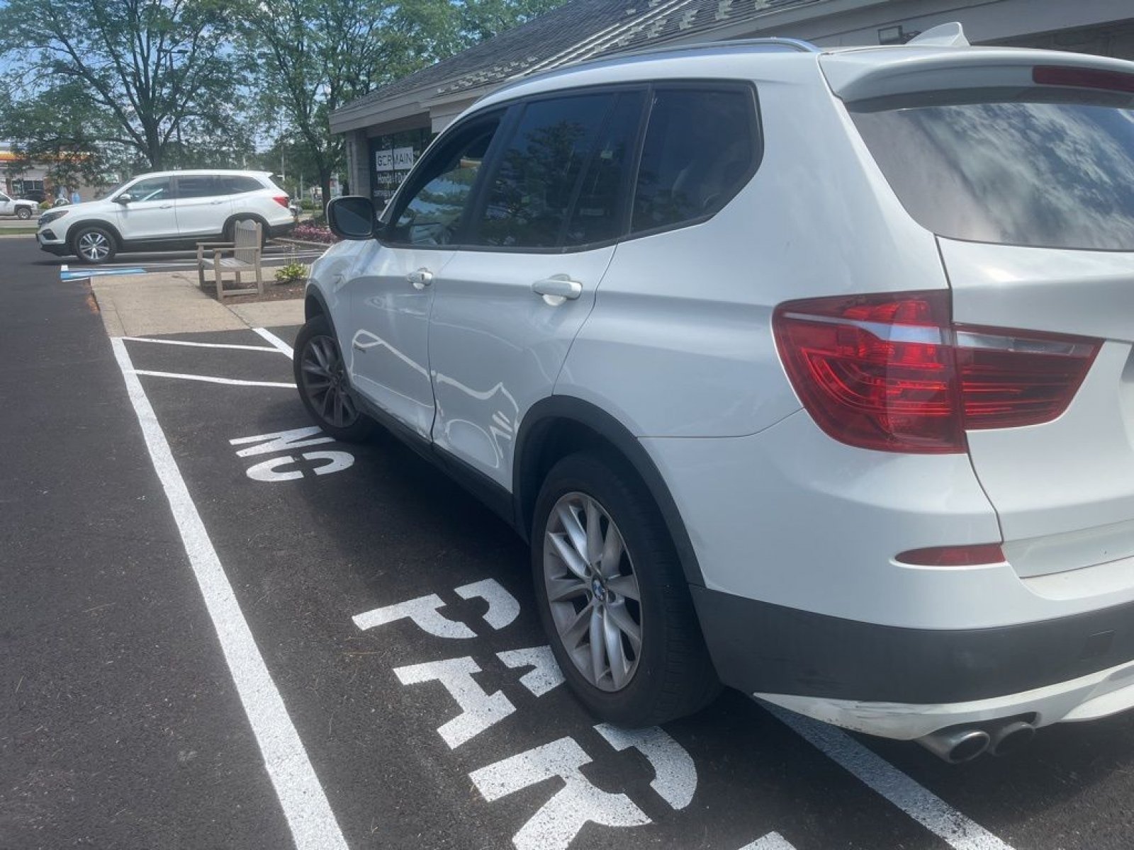 Used 2014 BMW X3 xDrive28i AWD/4WD image 5