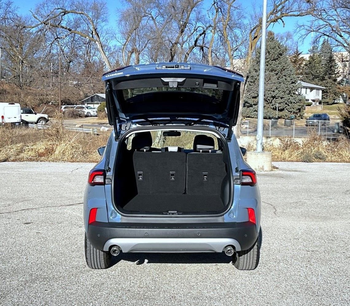 New 2026 Ford Escape SE w/ PHEV Premium Package image 9