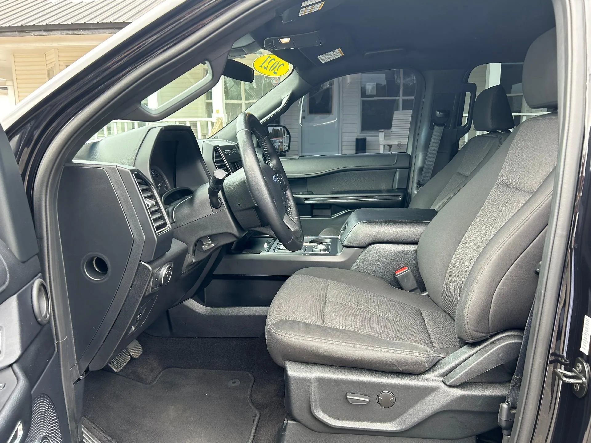 Used 2021 Ford Expedition XL image 17