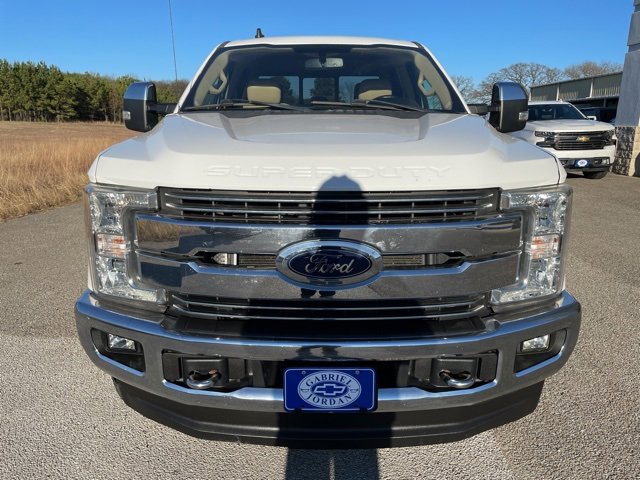 Used 2019 Ford F250 Lariat w/ Chrome Package image 8
