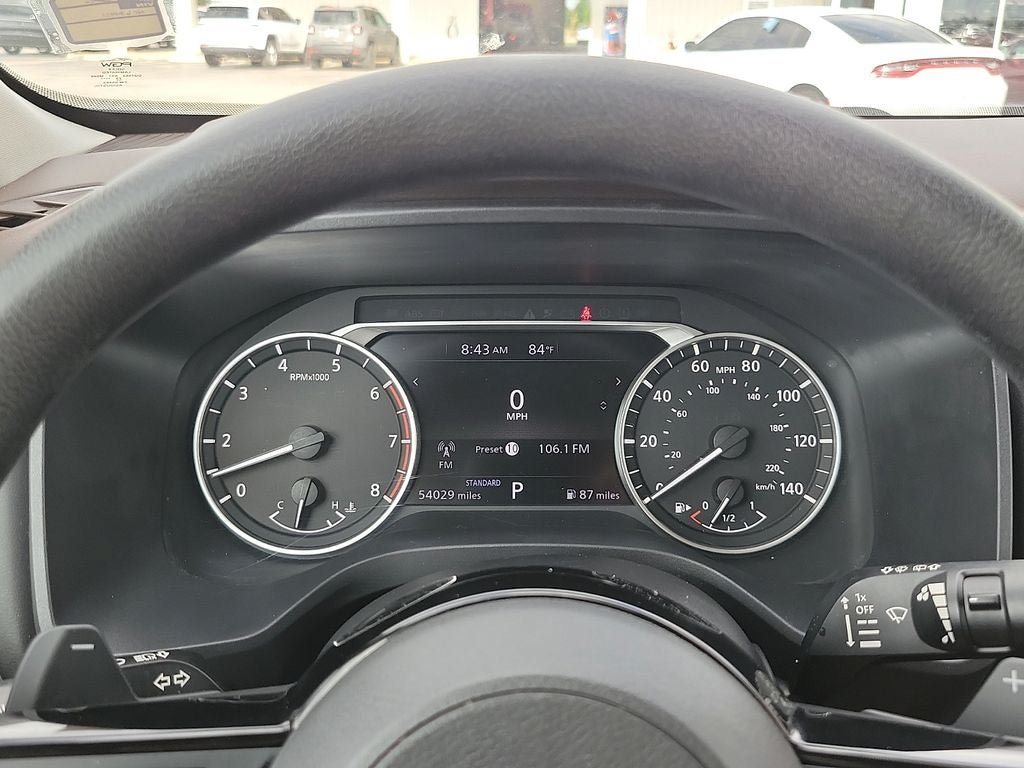 Used 2022 Nissan Rogue SV FWD image 18