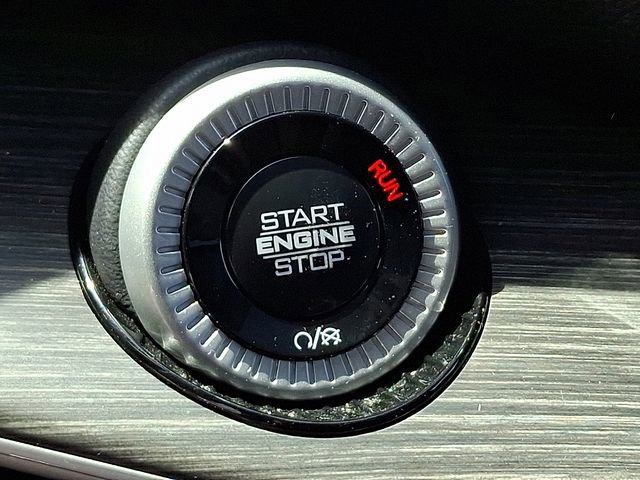 Used 2024 Jeep Wagoneer L Series II w/ Premium Group I image 24