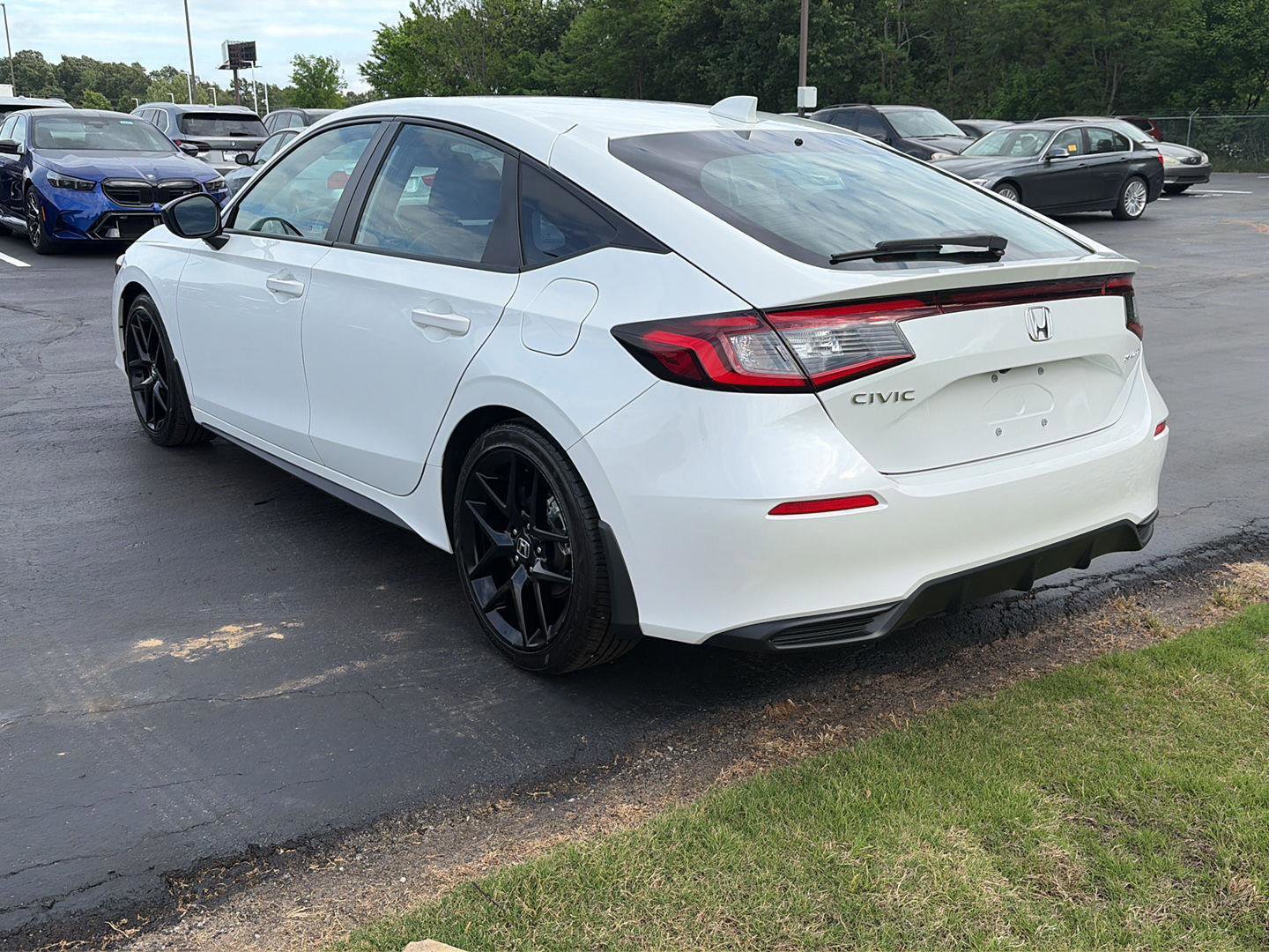 Used 2024 Honda Civic Sport image 5