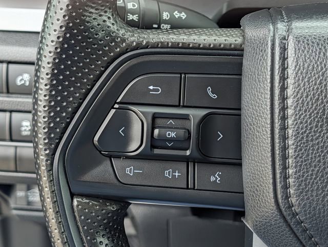 Used 2024 Toyota Tacoma SR5 AWD/4WD image 22