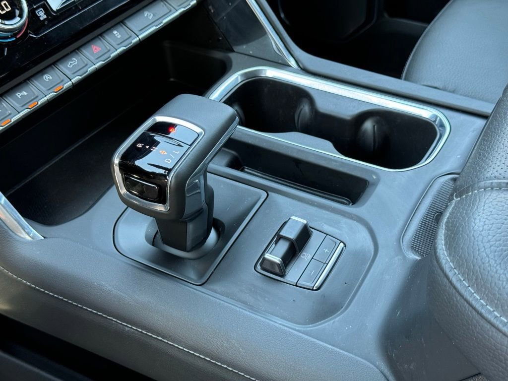 Used 2025 GMC Sierra 1500 Denali AWD/4WD image 38