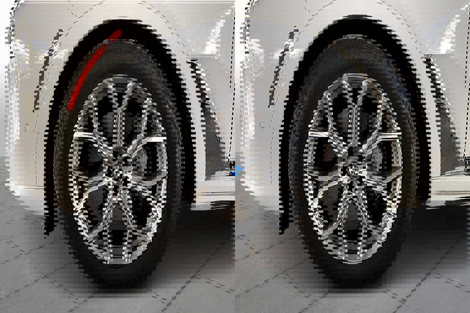 Used 2026 BMW X7 xDrive40i image 10