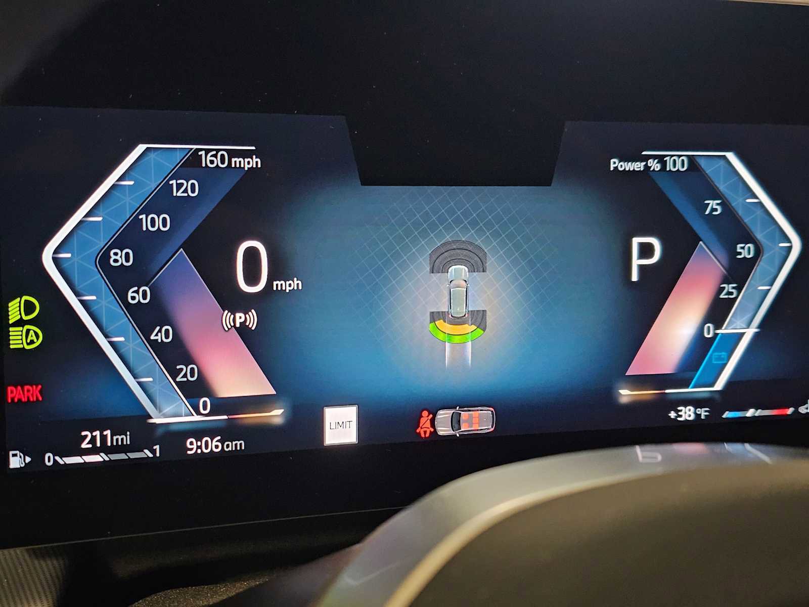 Used 2025 BMW X1 xDrive28i w/ Technology Package image 12