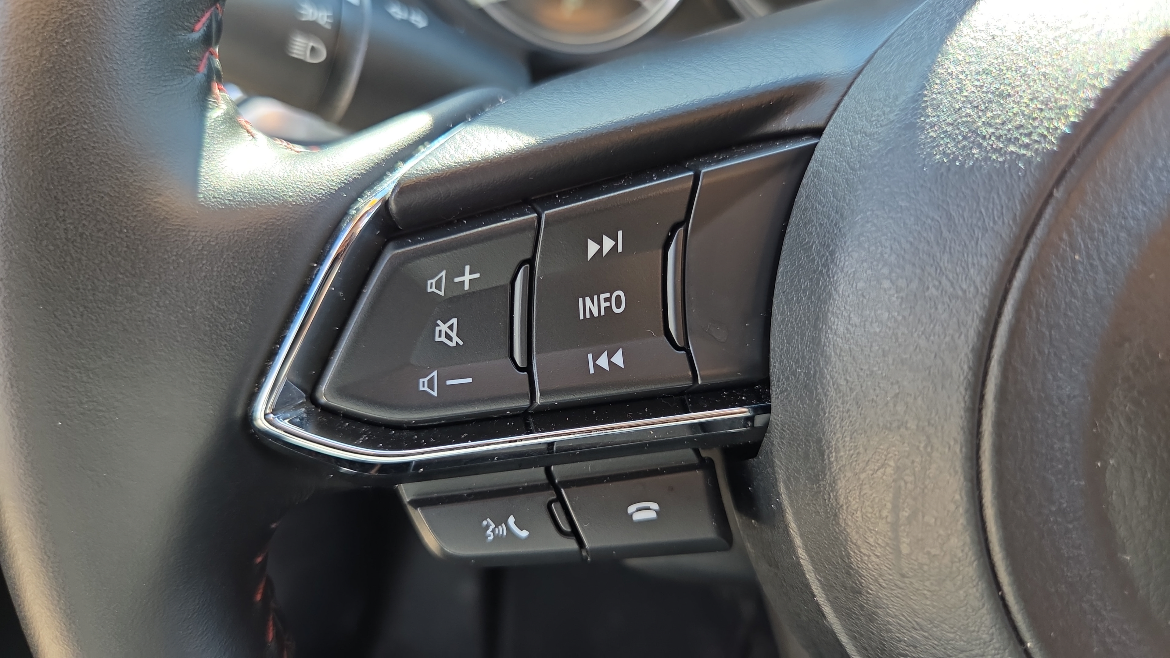 Used 2025 MAZDA CX-5 Carbon Edition AWD/4WD image 26