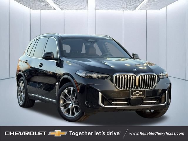 Used 2024 BMW X5 xDrive50e w/ Parking Assistance Package AWD/4WD image 1