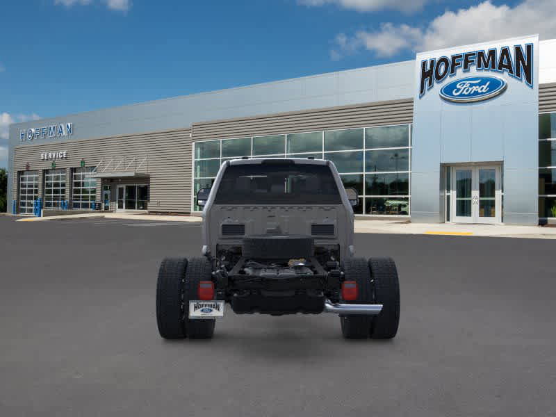 New 2026 Ford F450 Lariat w/ Snow Plow Prep Package image 7