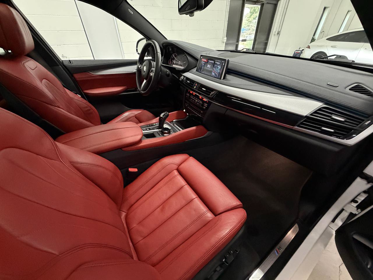 Used 2019 BMW X6 xDrive35i AWD/4WD image 18