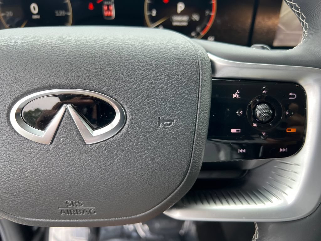Certified 2025 INFINITI QX80 Pure AWD/4WD image 37