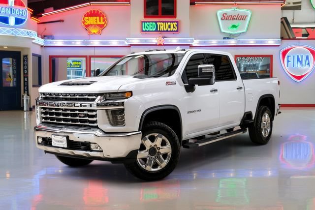 Used 2020 Chevrolet Silverado 2500 LTZ w/ LTZ Premium Package AWD/4WD image 2