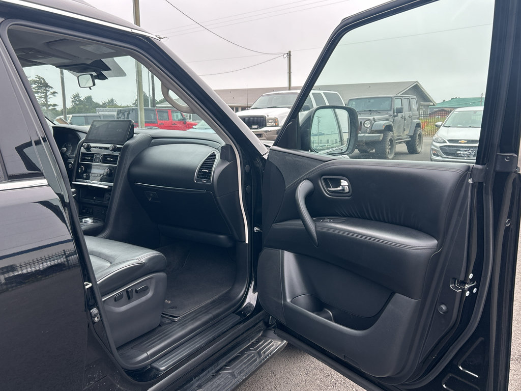 Used 2021 Nissan Armada SV AWD/4WD image 28