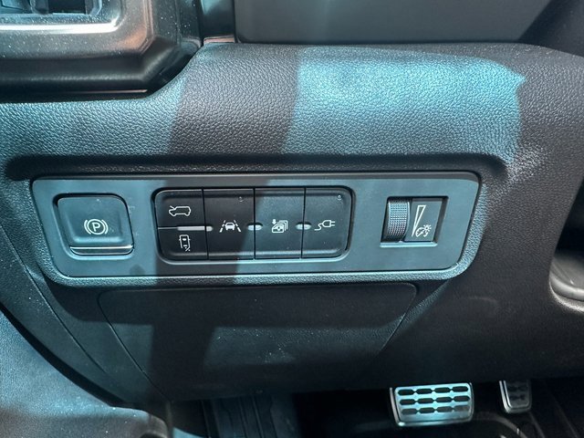 New 2025 GMC Hummer EV 3X w/ Extreme Off-Road Package image 39