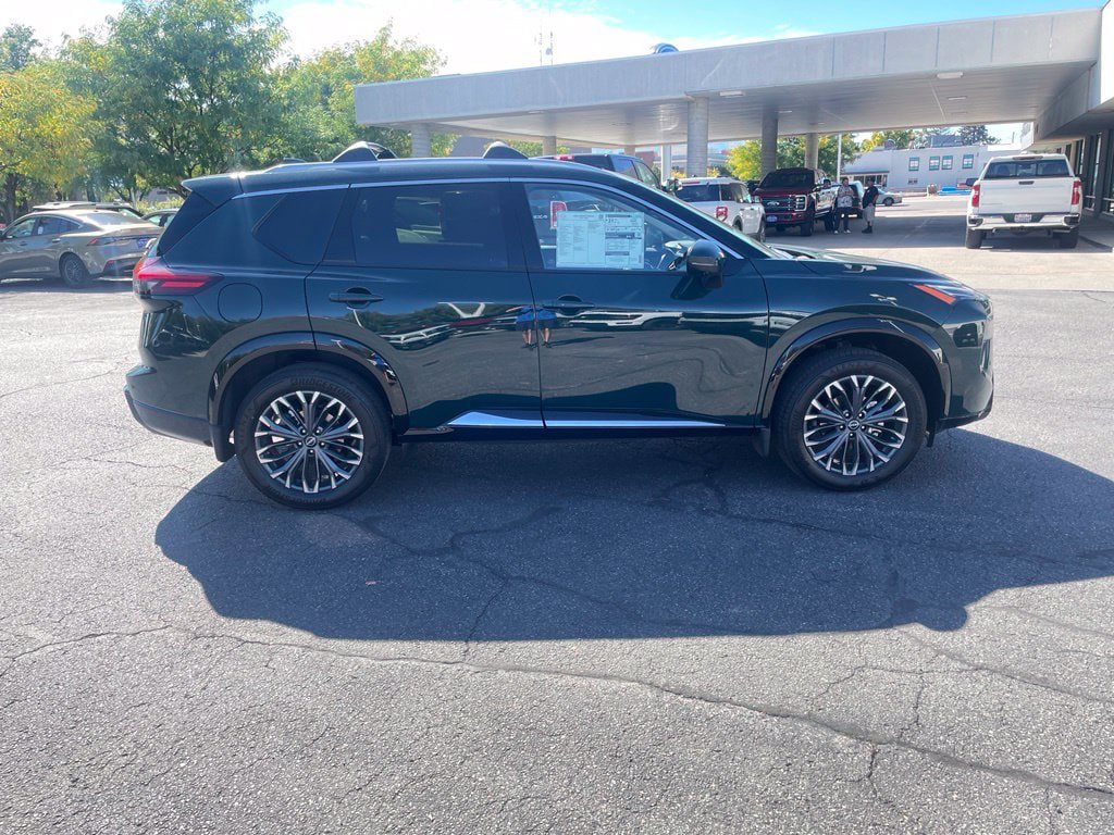 New 2026 Nissan Rogue Platinum AWD/4WD image 4