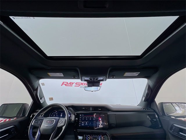 Used 2025 GMC Sierra 1500 AT4 w/ AT4 Premium Package image 25