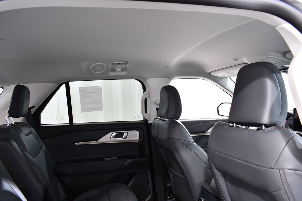 New 2026 Ford Explorer Active w/ Active Comfort Package image 18