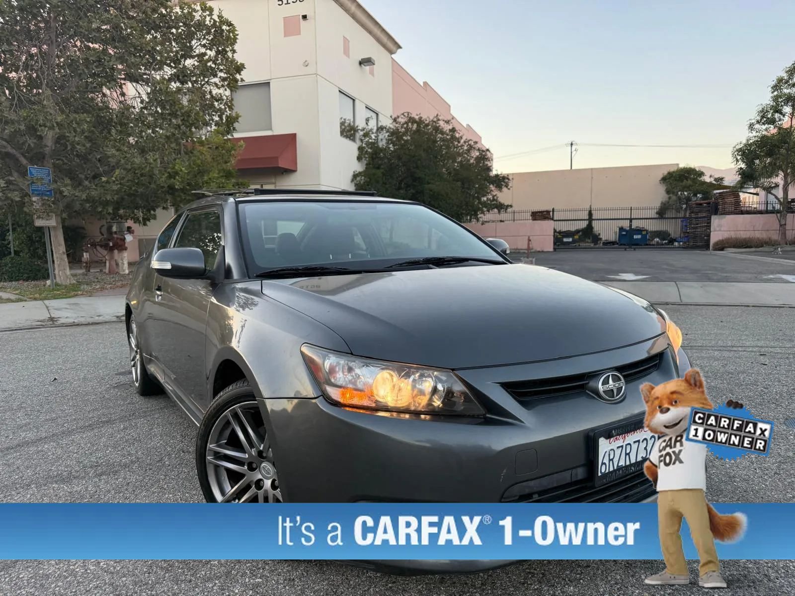 Used 2011 Scion tC FWD image 2