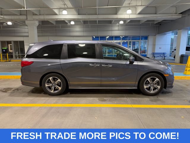 Used 2018 Honda Odyssey Touring video 1