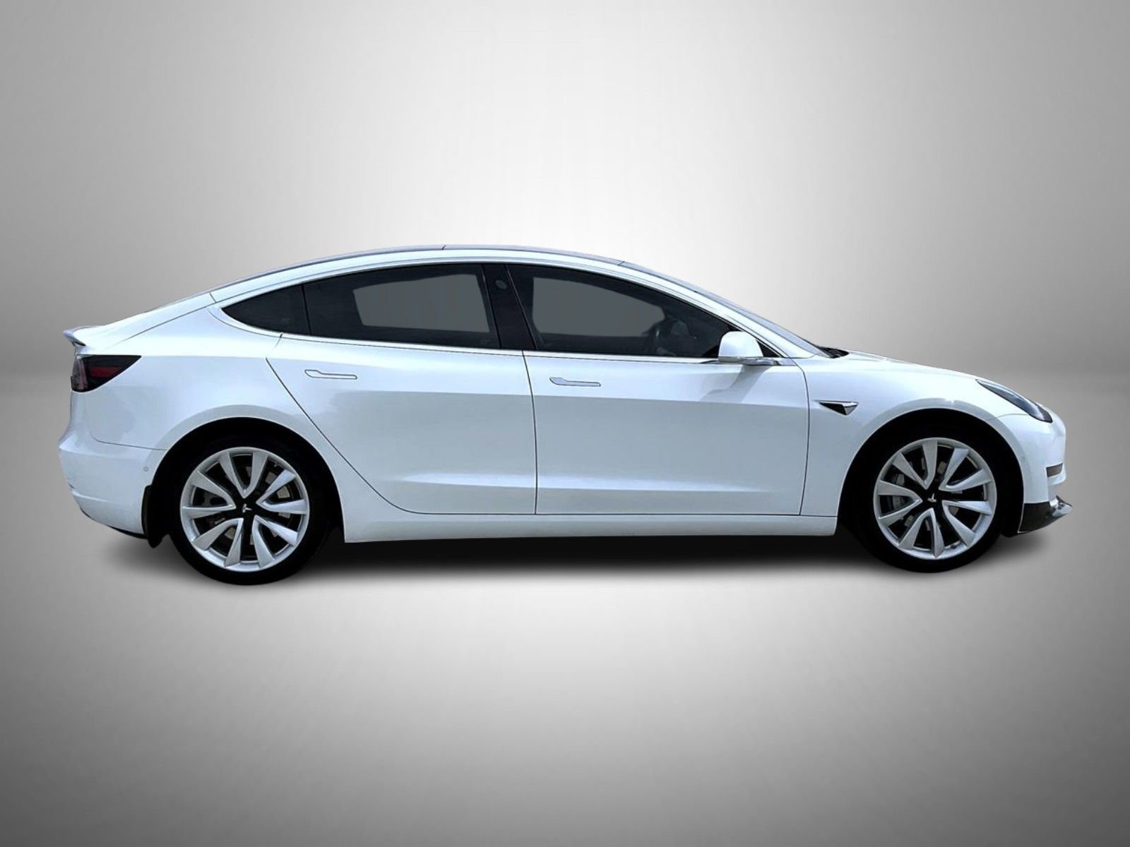 Used 2018 Tesla Model 3 Performance image 4
