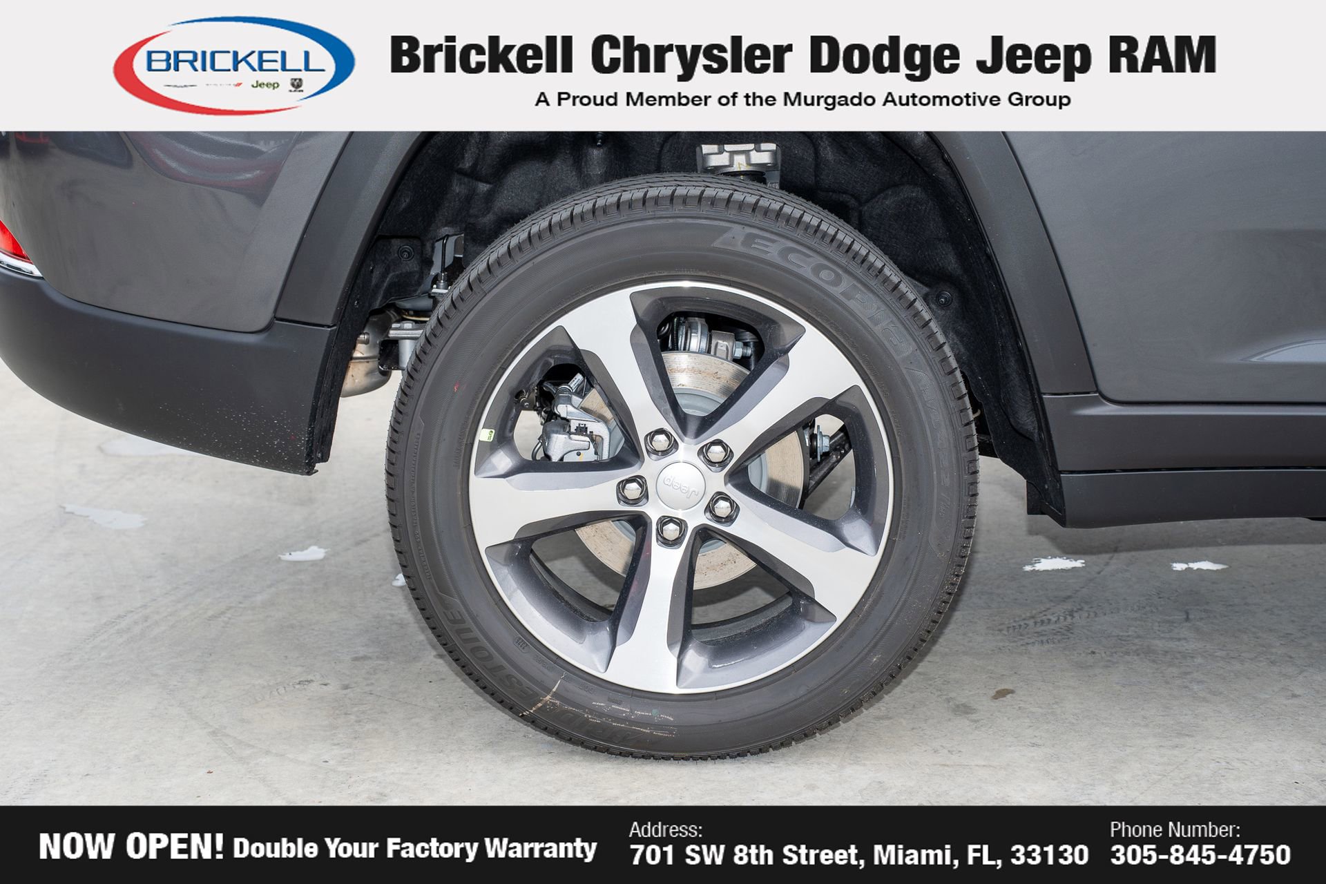 New 2025 Jeep Grand Cherokee Limited w/ Luxury Tech Group II image 42