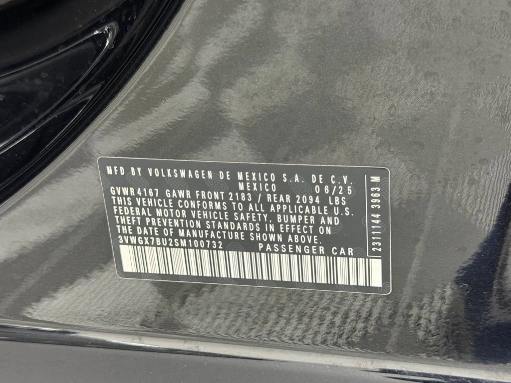 Used 2025 Volkswagen Jetta SEL FWD image 36