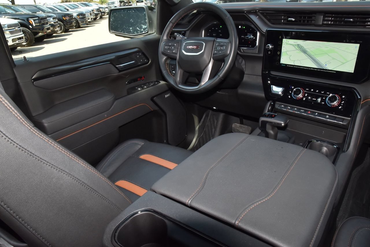 Used 2026 GMC Sierra 1500 AT4 w/ AT4 Premium Package AWD/4WD image 15