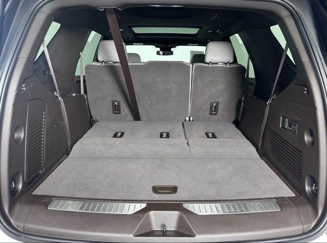 Used 2023 Chevrolet Tahoe Z71 w/ Luxury Package image 29